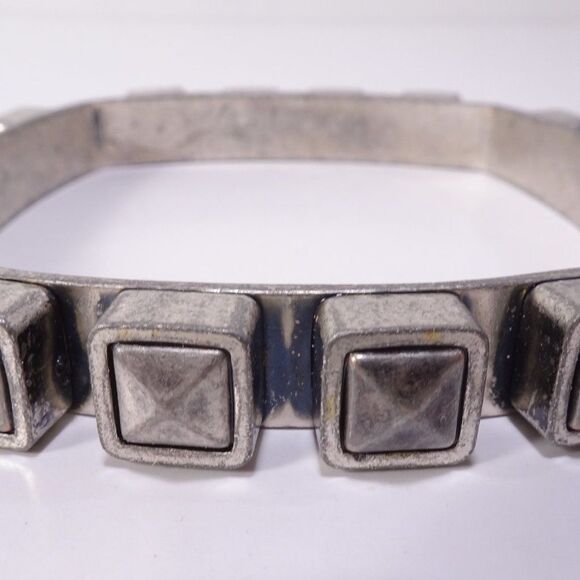 Lee Angel Piper Oxidized Silver Pyramid Square Bangle Bracelet NWT 200 - Picture 3 of 16